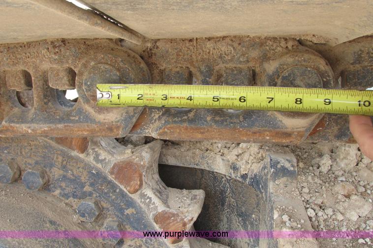 image for item I9595 1998 Hyundai Robex 290LC-3 long reach excavator