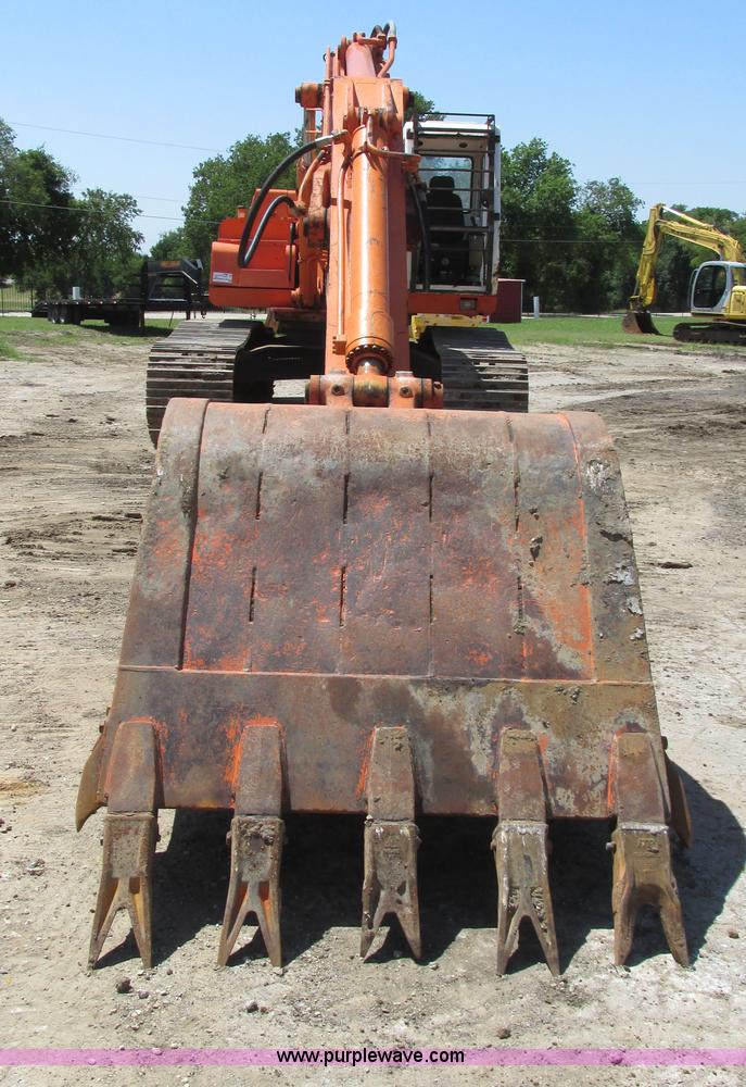 image for item I9598 1998 Halla HE360LCH excavator