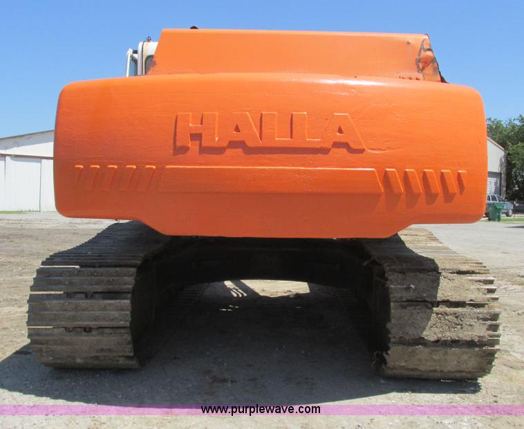 image for item I9598 1998 Halla HE360LCH excavator