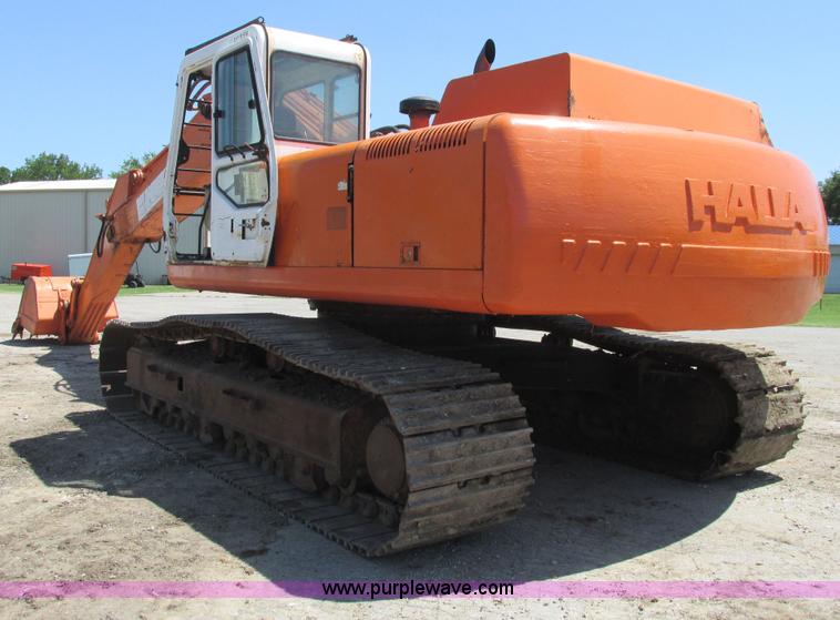 image for item I9598 1998 Halla HE360LCH excavator