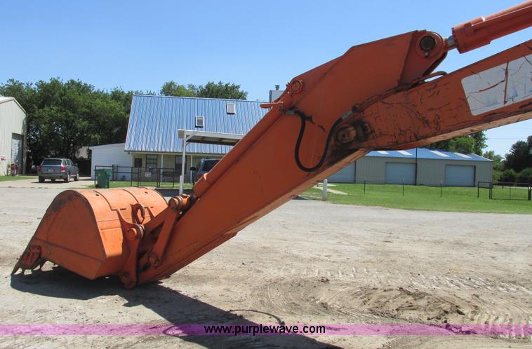 image for item I9598 1998 Halla HE360LCH excavator