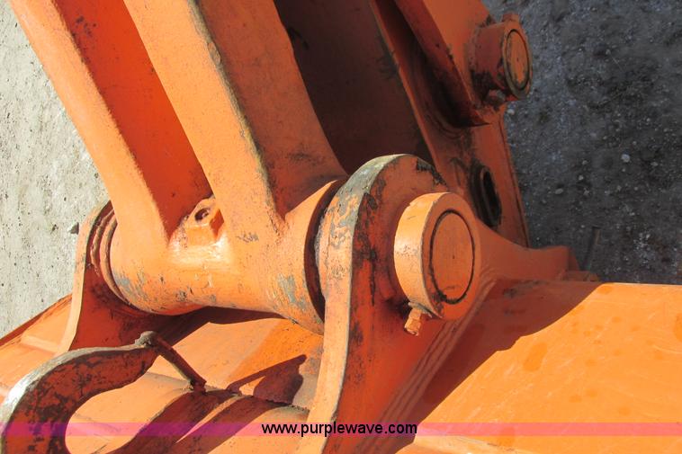 image for item I9598 1998 Halla HE360LCH excavator