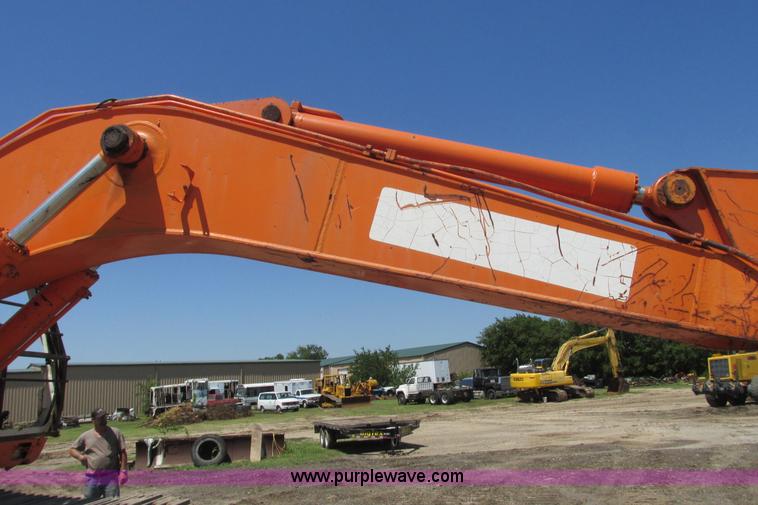 image for item I9598 1998 Halla HE360LCH excavator