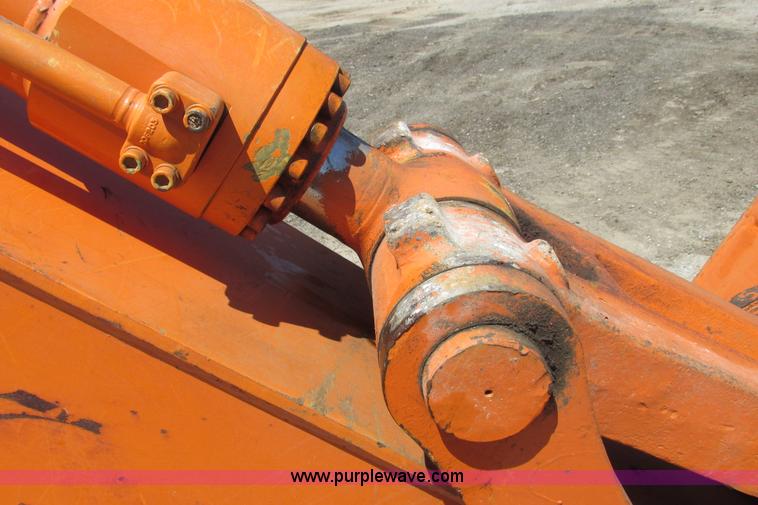 image for item I9598 1998 Halla HE360LCH excavator