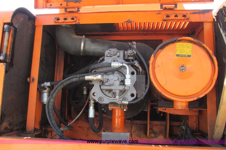 image for item I9598 1998 Halla HE360LCH excavator