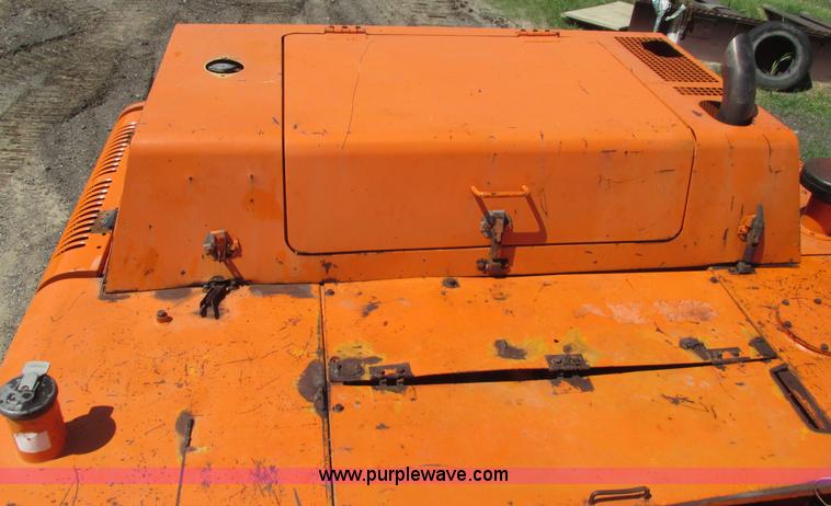 image for item I9598 1998 Halla HE360LCH excavator