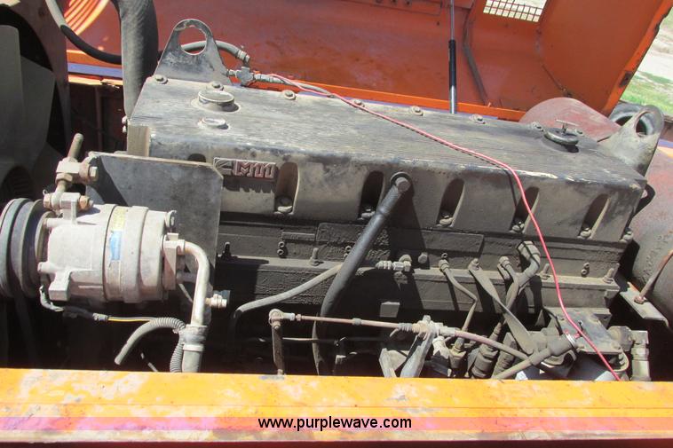 image for item I9598 1998 Halla HE360LCH excavator