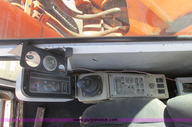 image for item I9598 1998 Halla HE360LCH excavator