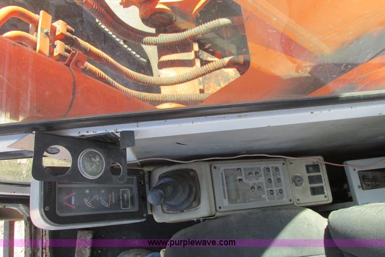 image for item I9598 1998 Halla HE360LCH excavator