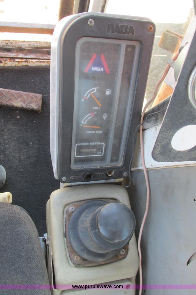 image for item I9598 1998 Halla HE360LCH excavator