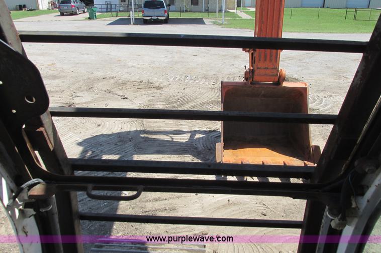 image for item I9598 1998 Halla HE360LCH excavator