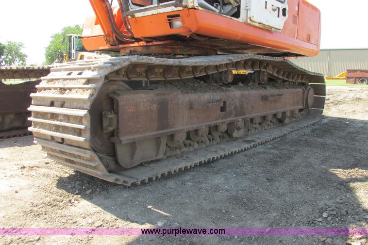 image for item I9598 1998 Halla HE360LCH excavator
