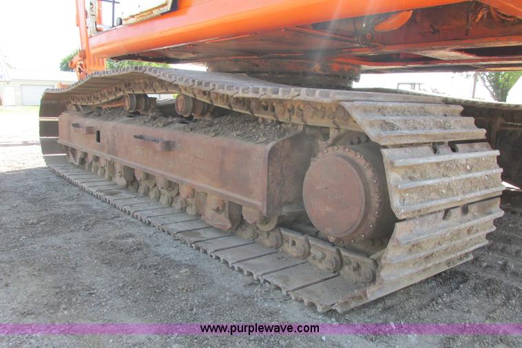 image for item I9598 1998 Halla HE360LCH excavator