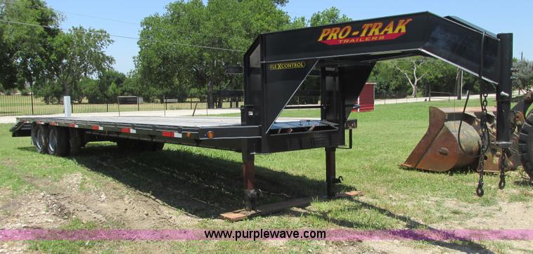 image for item I9601 2011 Pro-Trak gooseneck trailer