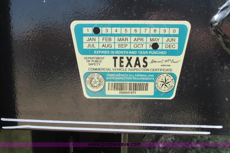 image for item I9601 2011 Pro-Trak gooseneck trailer