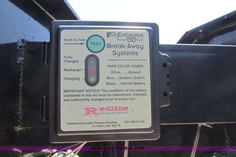 image for item I9601 2011 Pro-Trak gooseneck trailer