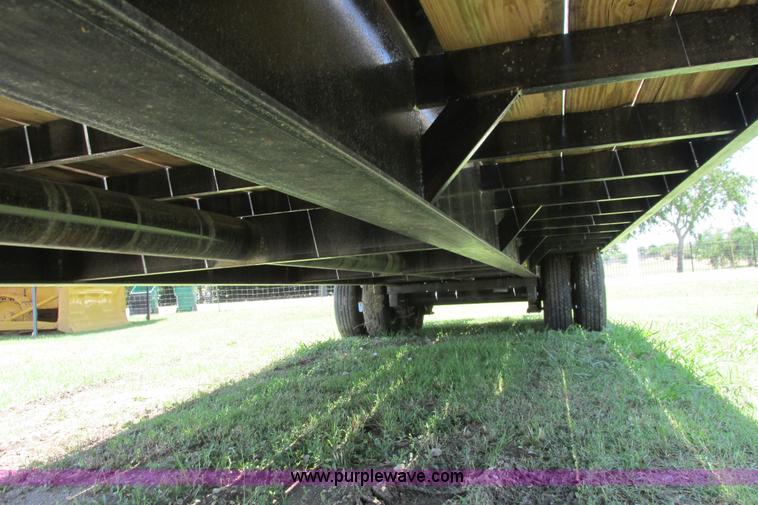 image for item I9601 2011 Pro-Trak gooseneck trailer