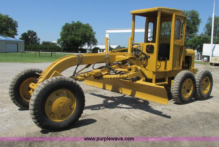 image for item I9602 1963 Allis Chalmers D rigid motor grader