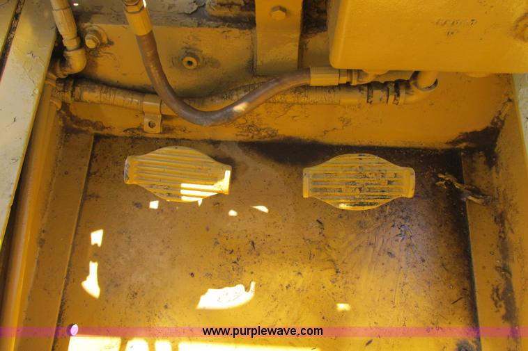 image for item I9602 1963 Allis Chalmers D rigid motor grader