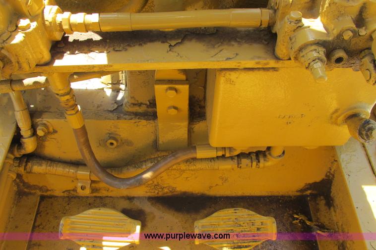 image for item I9602 1963 Allis Chalmers D rigid motor grader
