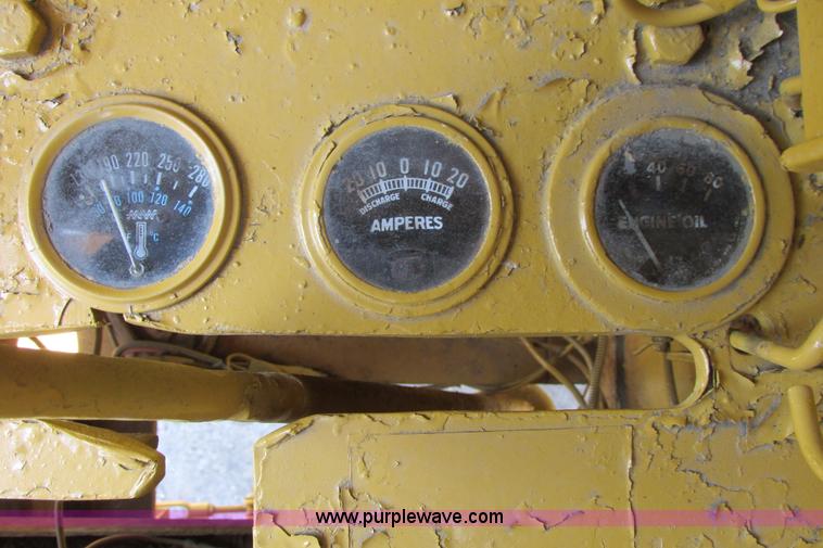 image for item I9602 1963 Allis Chalmers D rigid motor grader