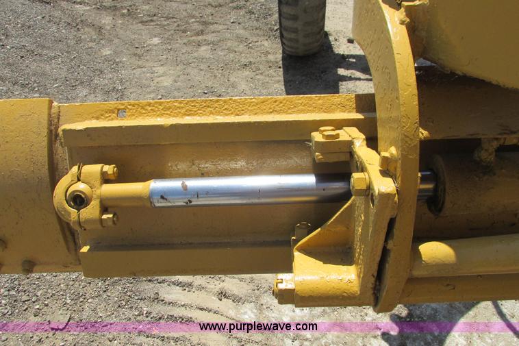 image for item I9602 1963 Allis Chalmers D rigid motor grader