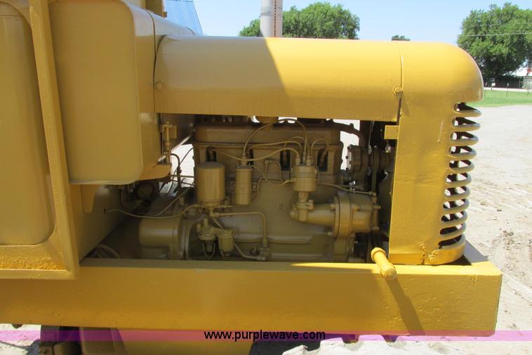 image for item I9602 1963 Allis Chalmers D rigid motor grader