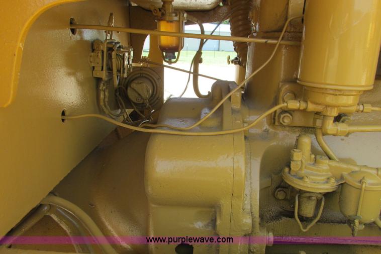 image for item I9602 1963 Allis Chalmers D rigid motor grader