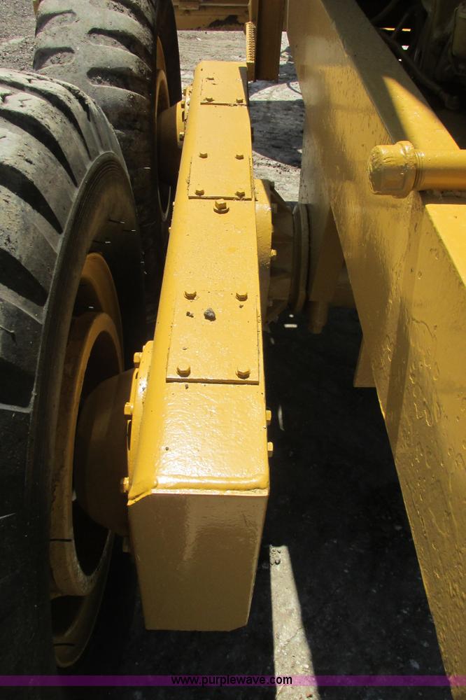 image for item I9602 1963 Allis Chalmers D rigid motor grader