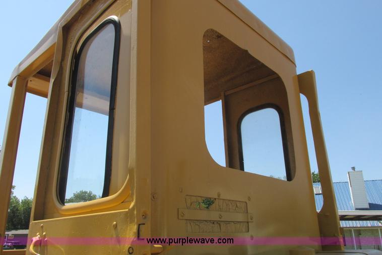 image for item I9602 1963 Allis Chalmers D rigid motor grader