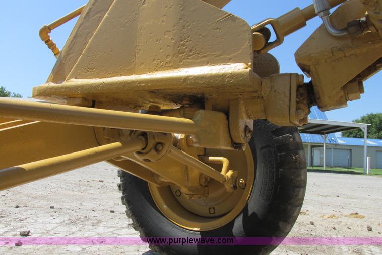 image for item I9602 1963 Allis Chalmers D rigid motor grader