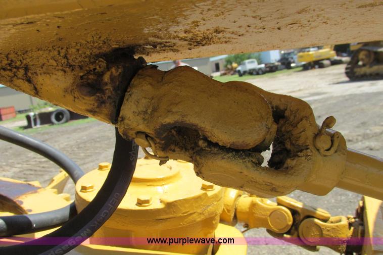 image for item I9602 1963 Allis Chalmers D rigid motor grader