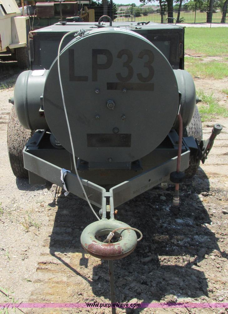 image for item I9604 1993 U.S. Air Force 7MC2A air compressor