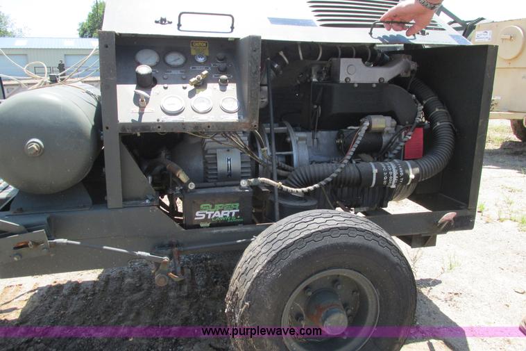 image for item I9604 1993 U.S. Air Force 7MC2A air compressor