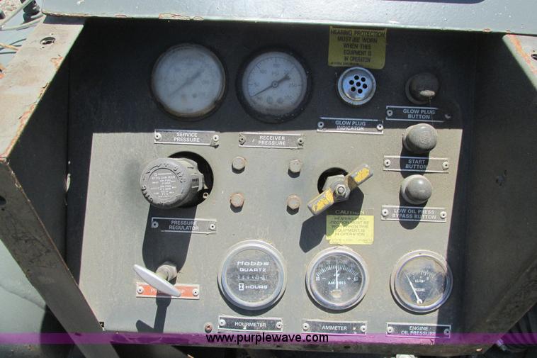 image for item I9604 1993 U.S. Air Force 7MC2A air compressor