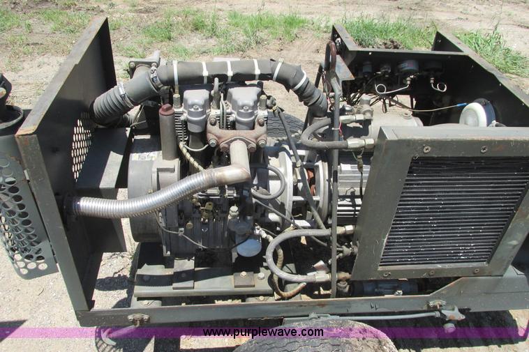 image for item I9604 1993 U.S. Air Force 7MC2A air compressor
