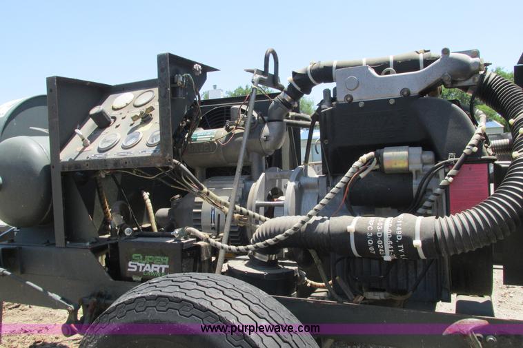 image for item I9604 1993 U.S. Air Force 7MC2A air compressor