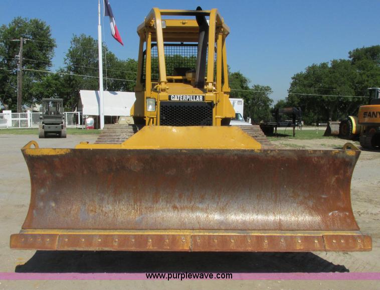 image for item I9607 1996 Caterpillar D4H LGP dozer