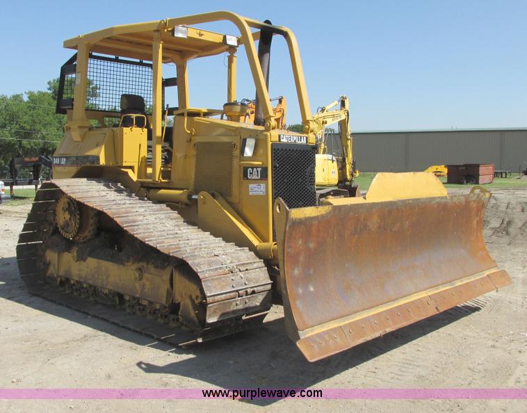image for item I9607 1996 Caterpillar D4H LGP dozer