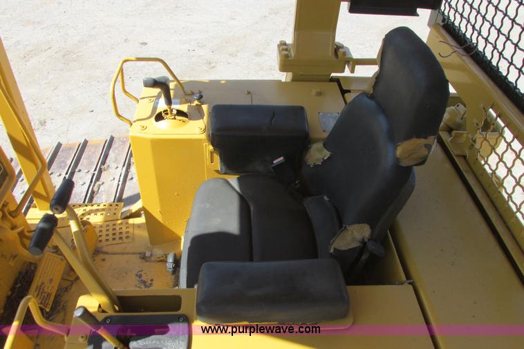 image for item I9607 1996 Caterpillar D4H LGP dozer