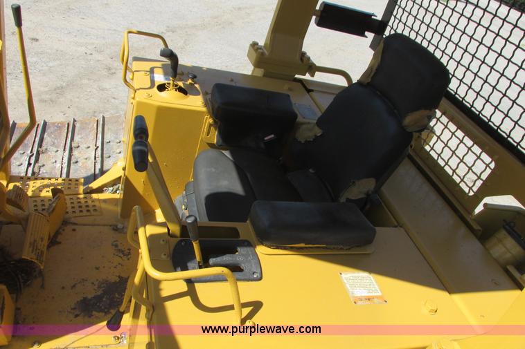 image for item I9607 1996 Caterpillar D4H LGP dozer