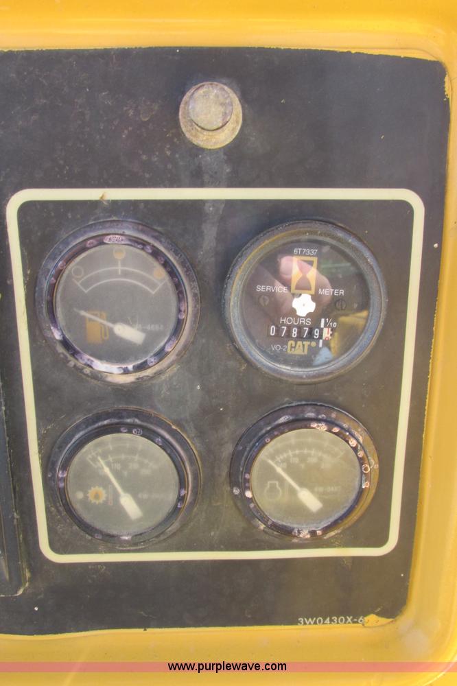 image for item I9607 1996 Caterpillar D4H LGP dozer