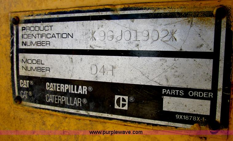 image for item I9607 1996 Caterpillar D4H LGP dozer