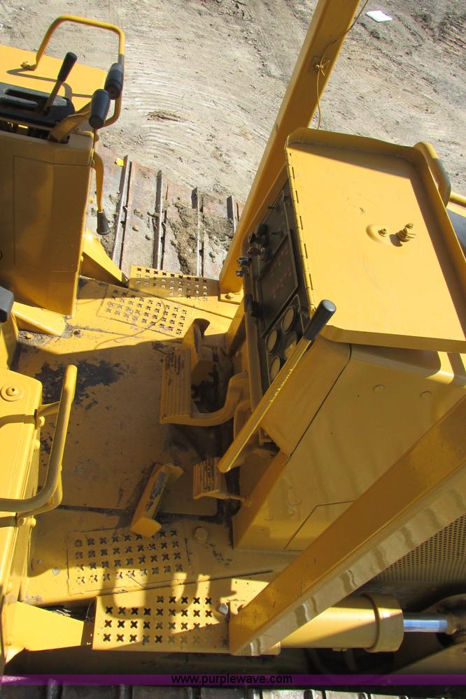 image for item I9607 1996 Caterpillar D4H LGP dozer