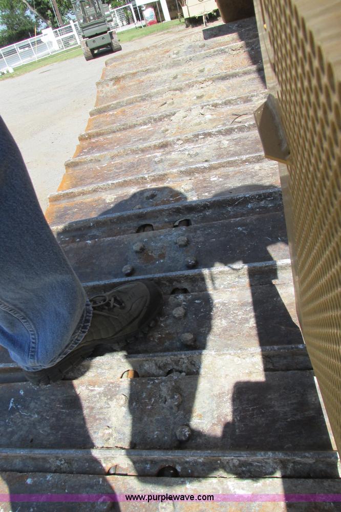 image for item I9607 1996 Caterpillar D4H LGP dozer