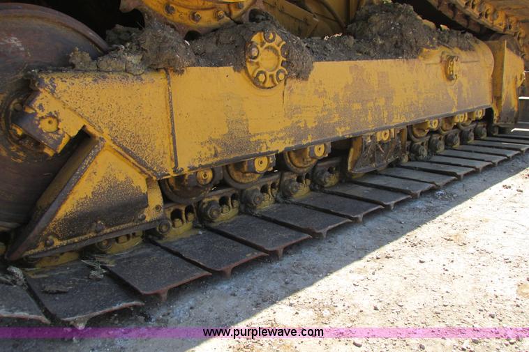 image for item I9607 1996 Caterpillar D4H LGP dozer