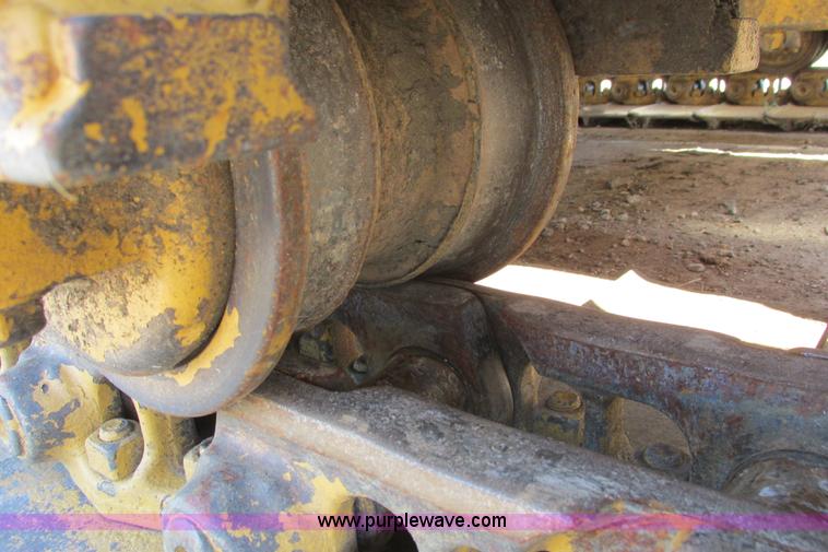 image for item I9607 1996 Caterpillar D4H LGP dozer