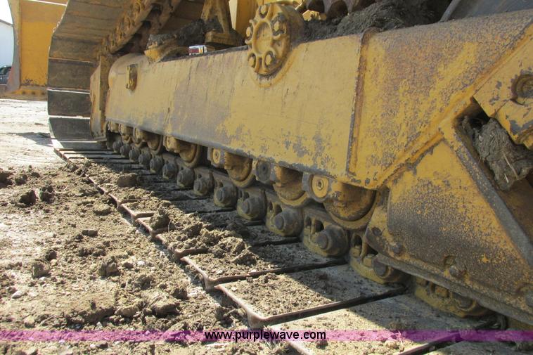 image for item I9607 1996 Caterpillar D4H LGP dozer