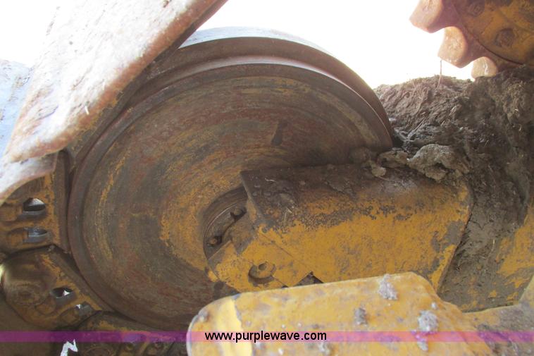 image for item I9607 1996 Caterpillar D4H LGP dozer