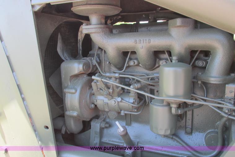 image for item I9608 Case D450 track loader